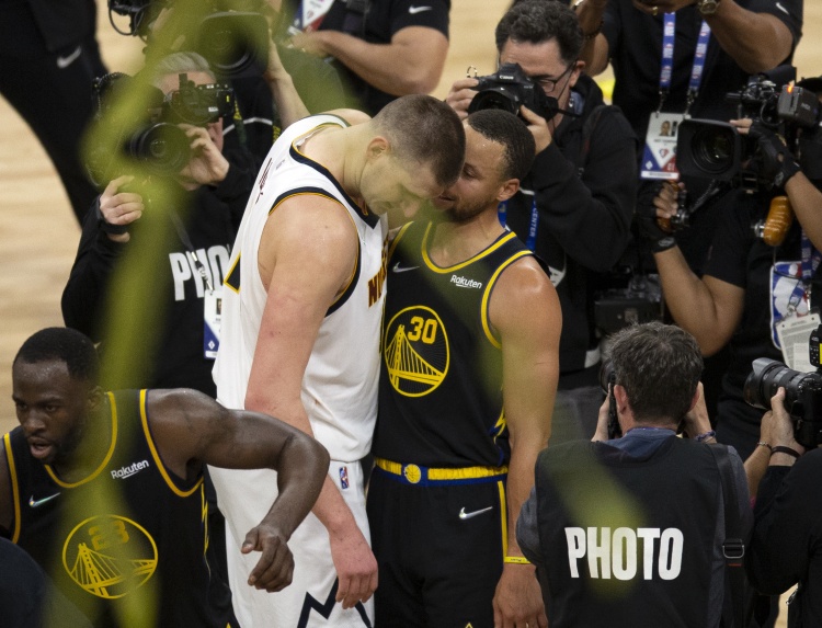 NBA上季BRI未达预期库里损失510万联盟最多 约基奇&大帝470万