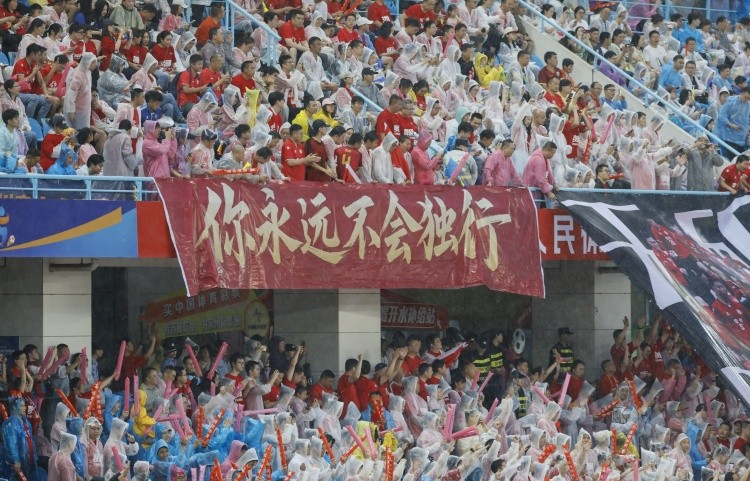 人民日报：“苏超”的对立面不是国足，两者应该互为支撑